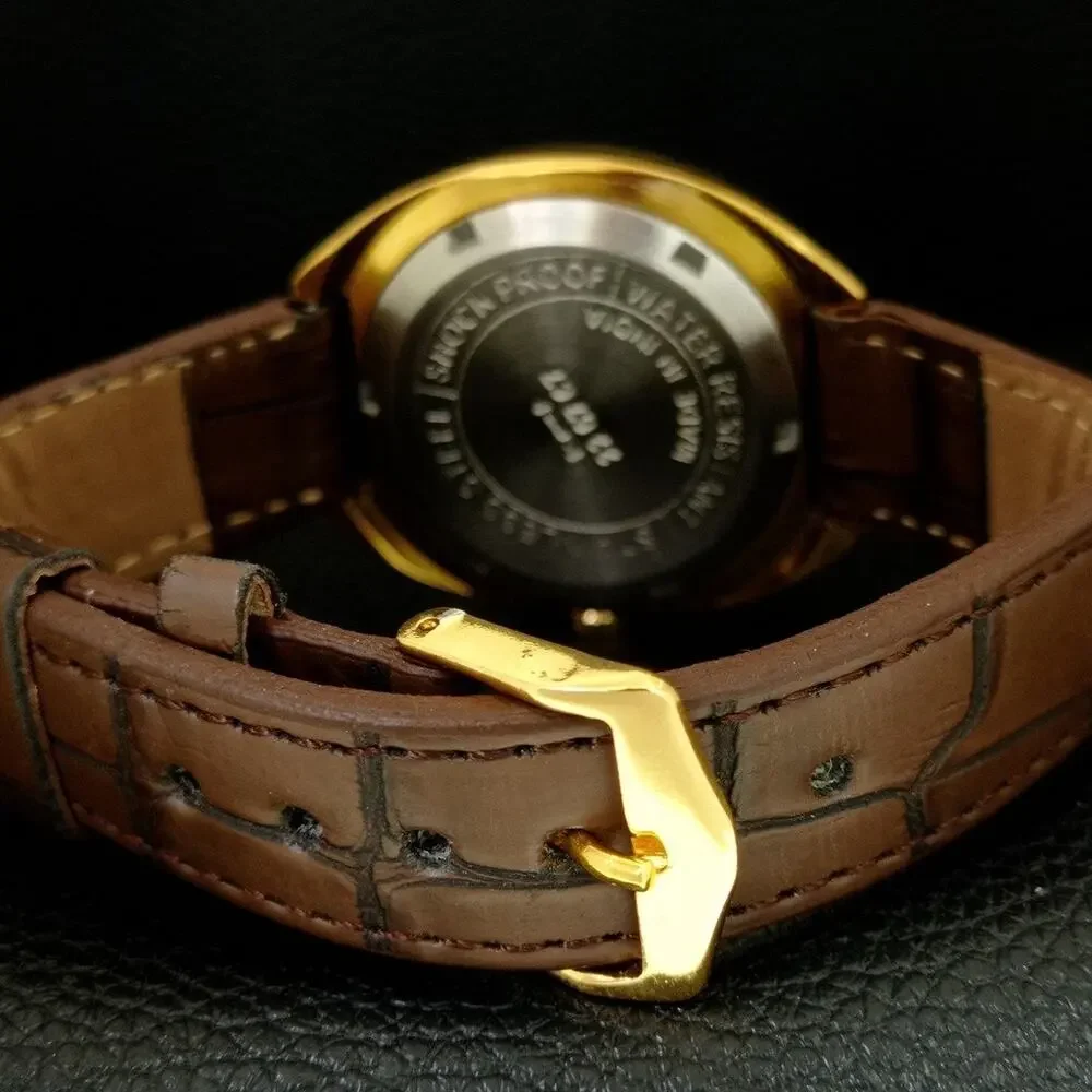 Vintage 1978 HMT Automatic Mens Gold Watch W/Daydate & Gold Accents